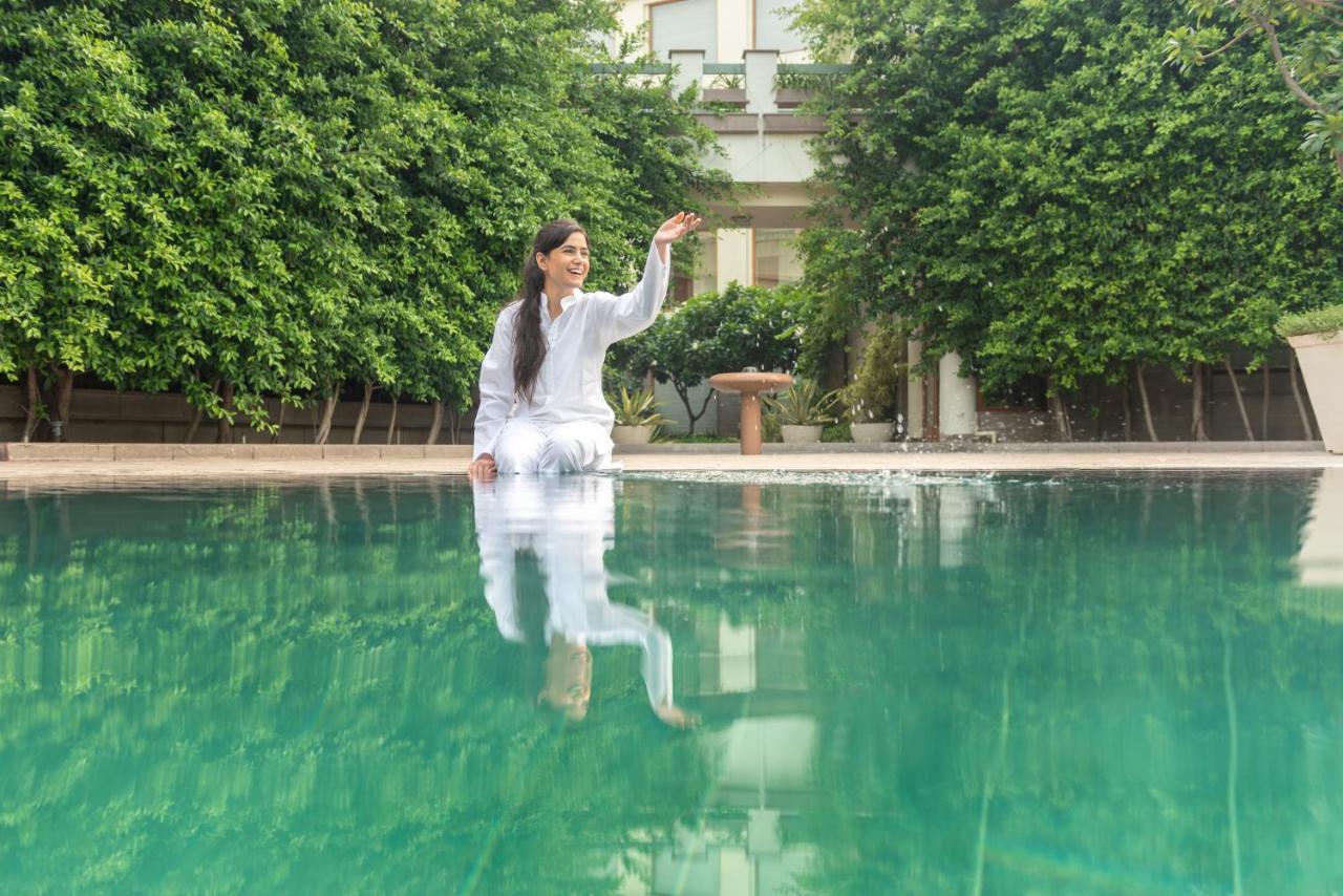 Naad Wellness Hotell Sonipat Exteriör bild