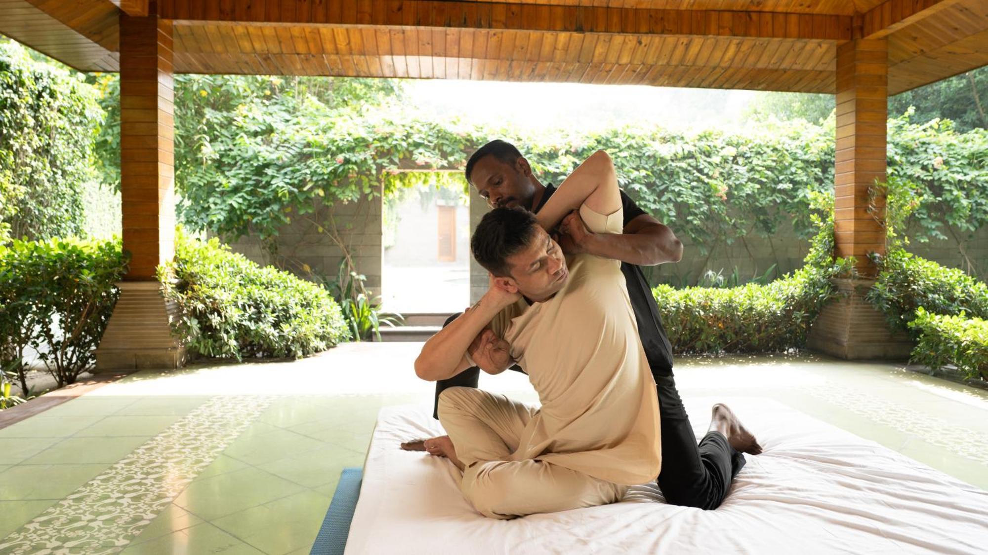 Naad Wellness Hotell Sonipat Exteriör bild